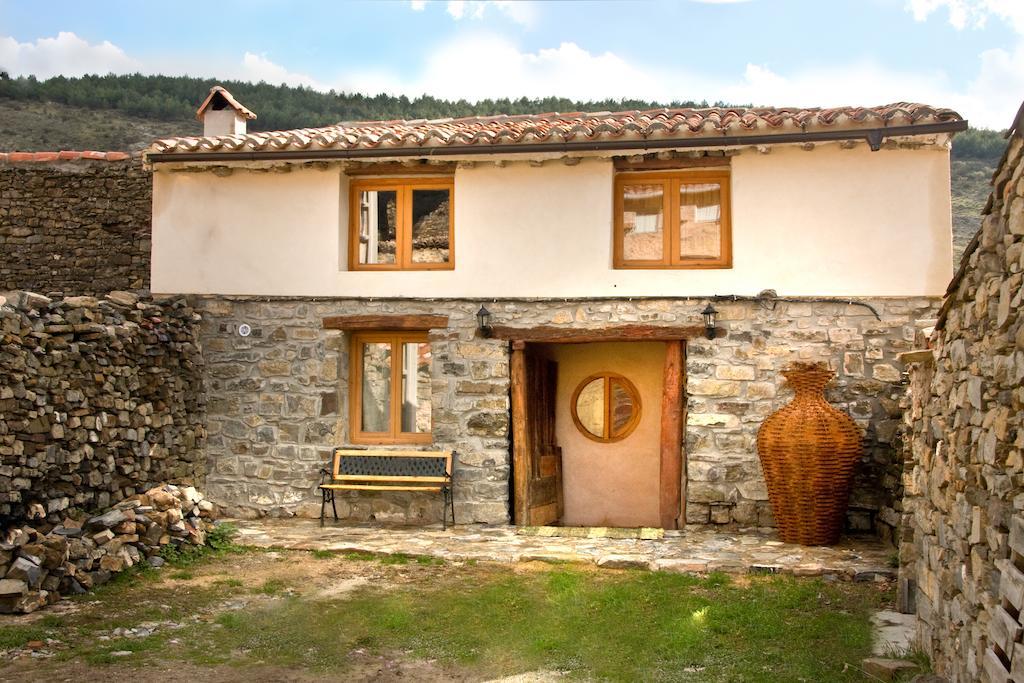 Casa Grande Pension Enciso Buitenkant foto